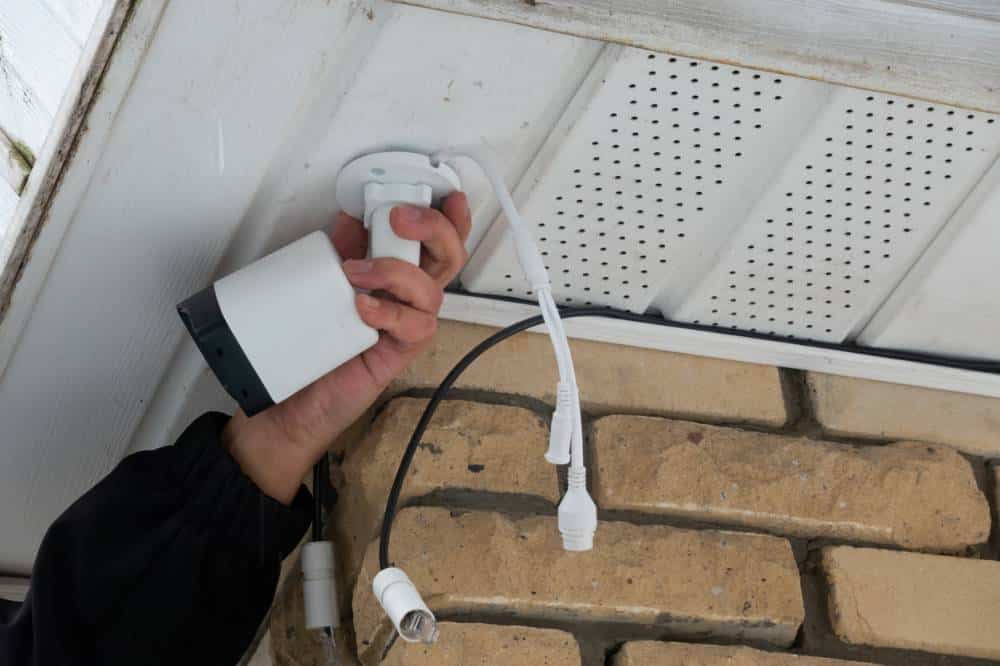 Caméra de surveillance extérieure : protégez maison et locaux